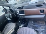 Toyota Vitz-8