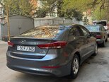 Hyundai Avante-3
