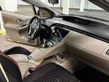 Toyota Prius-8