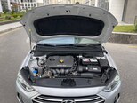 Hyundai Elantra-16
