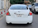 Nissan Altima-4