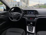 Hyundai Elantra-10