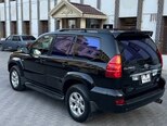 Toyota Land Cruiser Prado-4