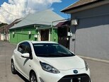 Toyota Aqua-1