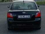 Kia Rio-13