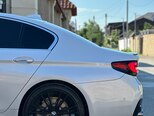 BMW 530-11