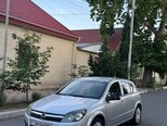 Opel Astra-11