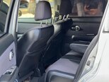 Nissan Tiida-14
