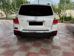 Toyota Highlander-2