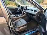 Toyota RAV4-12
