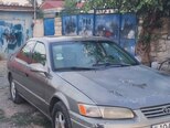 Toyota Camry-3
