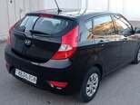 Hyundai Accent-4