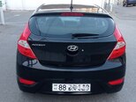Hyundai Accent-5