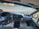 Ford Transit-7