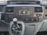 Ford Transit-12