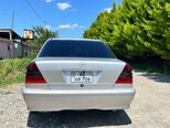 Mercedes C 200-2