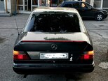 Mercedes 200 E-3