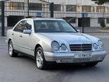 Mercedes E 240-5