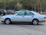 Mercedes E 240-8