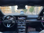 Mercedes E 300-11