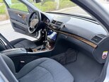 Mercedes E 200-17