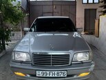 Mercedes C 220-1