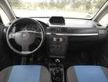 Opel Meriva-11