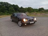 Mercedes E 240-3