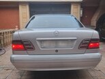 Mercedes E 270-2