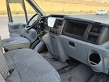 Ford Transit-8