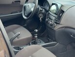 Hyundai i30-8