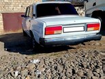 LADA (VAZ) 2107-2