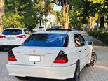 Mercedes C 230-8