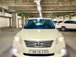 Toyota RAV4-1