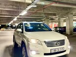 Toyota RAV4-3
