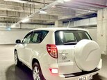 Toyota RAV4-4