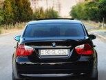 BMW 320-13