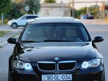 BMW 320-1