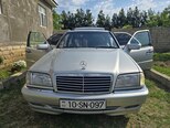 Mercedes C 240-1