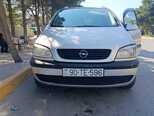 Opel Zafira-8