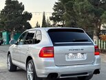 Porsche Cayenne S-3