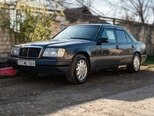Mercedes E 200-2