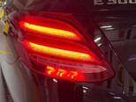 Mercedes E 300 4MATIC-8