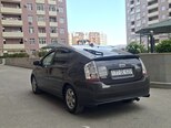 Toyota Prius-3