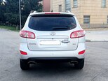 Hyundai Santa Fe-6