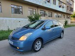 Toyota Prius-4