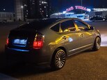 Toyota Prius-9