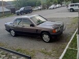 Mercedes 190-2