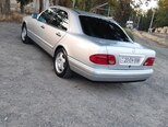 Mercedes E 200-4