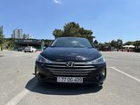 Hyundai Elantra-2